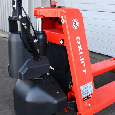 Электротележка PTE15 OXLIFT с литий-ионной акб 1500 кг. Изображение №5