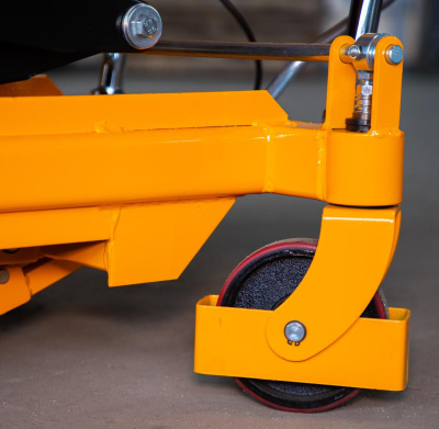 Передвижной подъемный стол XILIN SPS800 (800 кг, высота подъема 1025 мм, платформа 1220x610 мм). Изображение №11