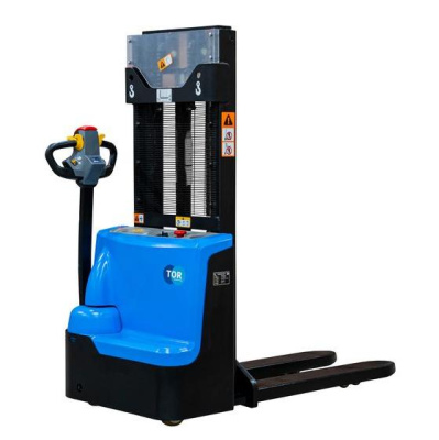 Электрический самоходный штабелер TOR WS15H-2500SC PRO Li-ion (1,5 т, высота подъема 2,5 м, литий-ион 24/60 Ач, контроль скорости подъема). Изображение №2