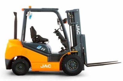 Бензиновый погрузчик JAC CPQD 25. Изображение №1