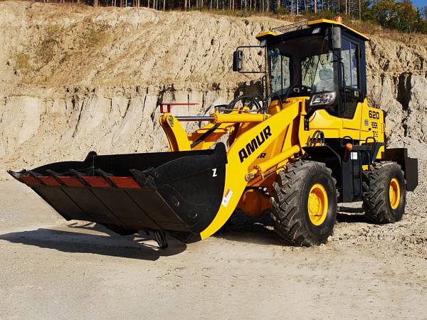 Фото фронтальный погрузчик amur dk620m на сайте www.kiit.ru в интернет-каталоге КИИТ ☎ +7(800) 707-07-45 Изображение №2