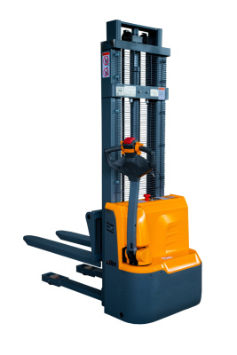 Штабелер самоходный 1,5 т 3,0 м XILIN CDD15R-EN Li-ion  24/60 В/Ач с раздвижными вилами. Изображение №1