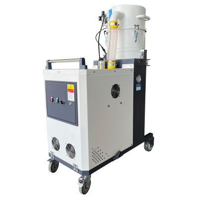 Трехфазный промышленный пылесос EVOline IVC 10-30. Изображение №12