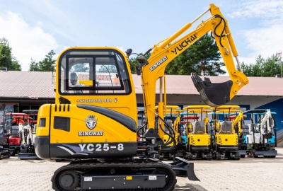 Мини экскаватор Yuchai YC25-8. Изображение №5