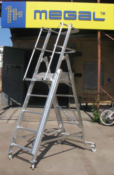 Фото телескопическая лестница-платформа megal тлп-к (1,6-2,5) на сайте www.kiit.ru в интернет-каталоге КИИТ ☎ +7(800) 707-07-45