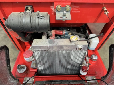 Мини погрузчик с телескопической стрелой QUADTRAC WL40T EVO (1000 кг, высота подъема 3400 мм, шарнирно-сочлененная рама). Изображение №18