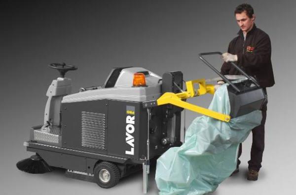 Фото подметальная машина lavor pro swl r1000 et bin-up на сайте www.kiit.ru в интернет-каталоге КИИТ ☎ +7(800) 707-07-45