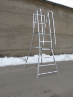 Фото лестница с площадкой megal л-312а (н-1,5) на сайте www.kiit.ru в интернет-каталоге КИИТ ☎ +7(800) 707-07-45 Изображение №10