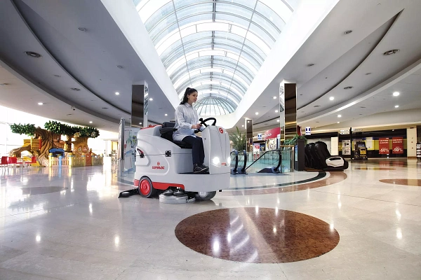 Фото поломоечная машина comac optima 85 b на сайте www.kiit.ru в интернет-каталоге КИИТ ☎ +7(800) 707-07-45 Изображение №5