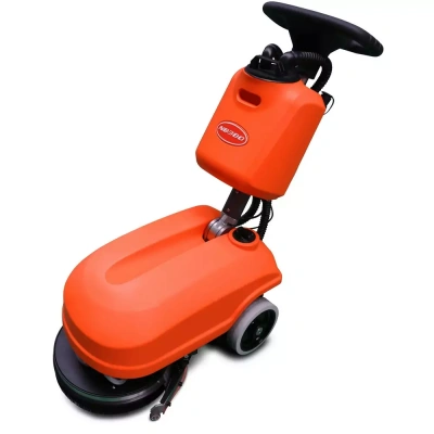 Ручная аккумуляторная поломоечная машина Noblelift NB380 (380 мм, 1140 м²/ч, баки 10/10 л, 24/32 Ач). Изображение №5