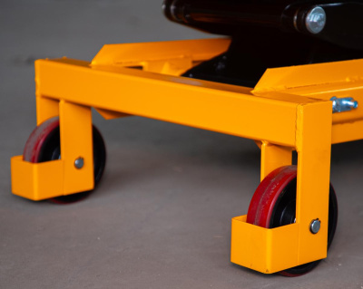 Передвижной подъемный стол XILIN SPS800 (800 кг, высота подъема 1025 мм, платформа 1220x610 мм). Изображение №10