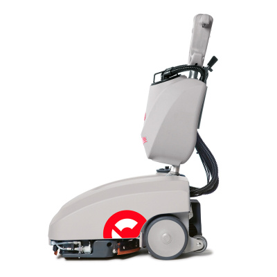 Ручная аккумуляторная поломоечная машина с цилиндрическими щетками COMAC VISPA 35BS. Изображение №2