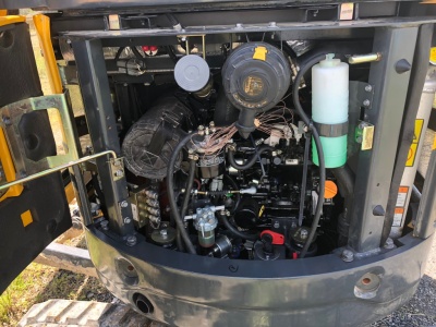 Мини экскаватор Yuchai YC20 SR. Изображение №9