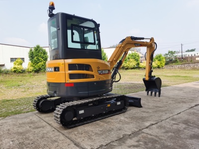 Гусеничный мини экскаватор Yuchai YC35 SR. Изображение №11