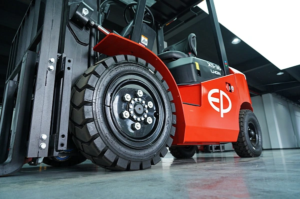 Фото электрический погрузчик ep efl352x 3,5 т 3,3 м акб 80/280 li-ion на сайте www.kiit.ru в интернет-каталоге КИИТ ☎ +7(800) 707-07-45 Изображение №6