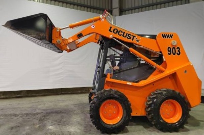 Мини погрузчик Locust L903. Изображение №1