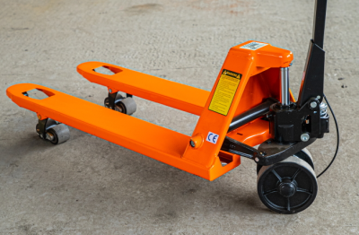 Тележка гидравлическая с тормозом XILIN BFB 2500 кг 1150 мм полиуретановые колеса. Изображение №3