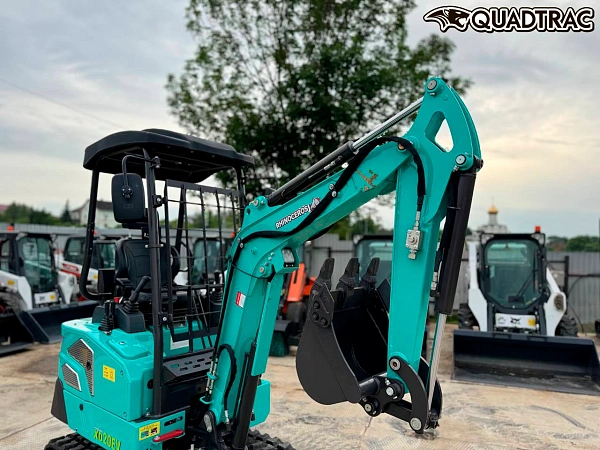 Купить электрический экскаватор QUADTRAC XN20EV | Компактный, 360° поворот башни, объём ковша 0,045 м³
