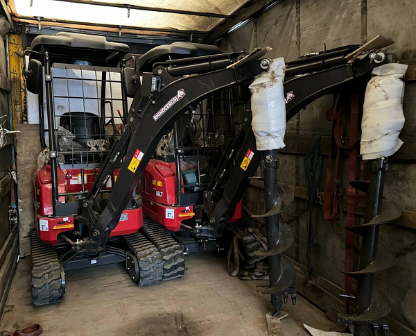 Фото мини-экскаватор rhinoceros xd16lt (1600 кг, дизельный двигатель kubota d902, 3 ковша, гидробур) на сайте www.kiit.ru в интернет-каталоге КИИТ ☎ +7(800) 707-07-45 Изображение №6
