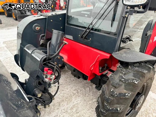 Фото телескопический погрузчик quadtrac th630 (3000 кг, высота подъема 6 м, двигатель yanmar 87 л.с.) на сайте www.kiit.ru в интернет-каталоге КИИТ ☎ +7(800) 707-07-45 Изображение №18