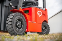 Фото электрический погрузчик ep cpd18f8 на сайте www.kiit.ru в интернет-каталоге КИИТ ☎ +7(800) 707-07-45 Изображение №14