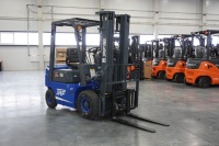 Фото дизельный погрузчик trf d15-4x на сайте www.kiit.ru в интернет-каталоге КИИТ ☎ +7(800) 707-07-45 Изображение №3