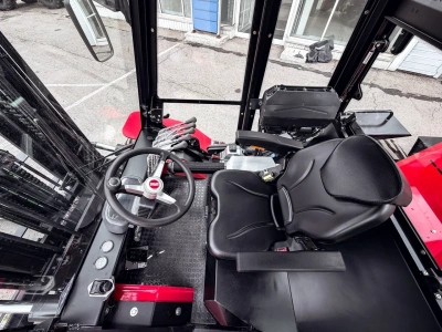 Внедорожный вилочный погрузчик LEOTRACK 50B (5 т, высота подъема 4,8 м, шарнирно-сочлененная рама). Изображение №7