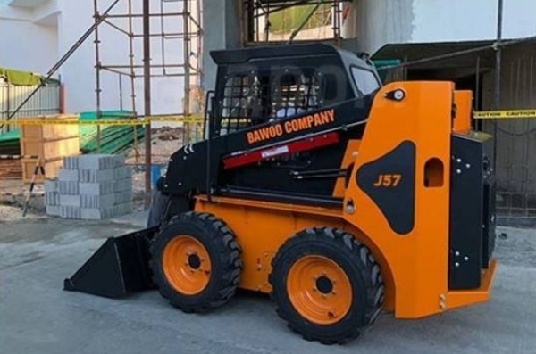 Фото мини погрузчик bawoo j57 на сайте www.kiit.ru в интернет-каталоге КИИТ ☎ +7(800) 707-07-45