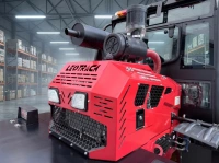 Купить внедорожный погрузчик LEOTRACK 35C | Цельная рама, задние поворотные колеса, работа до -40°C, гарантия 3 года