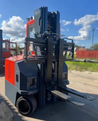 Многоходовой электропогрузчик MiMA MQK30. Изображение №5