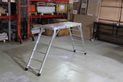 Раскладные алюминиевые подмости Megal ПРА – 0,9 (1,2х0,5). Изображение №7