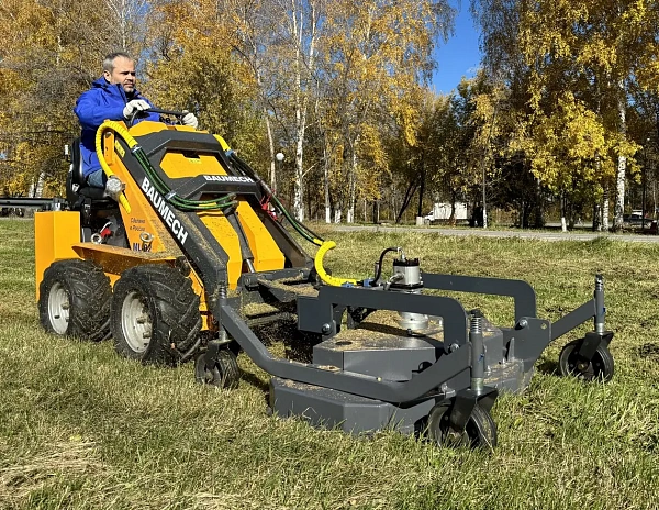 Фото мини-погрузчик baumech ml-02 pro + ковш универсальный 110 см (двигатель zongshen gb750 v-twin, 30 л.с., 4wd, 450 кг) на сайте www.kiit.ru в интернет-каталоге КИИТ ☎ +7(800) 707-07-45 Изображение №7