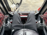 Фото колесный мини погрузчик с бортовым поворотом quadtrac ssl95jmax на сайте www.kiit.ru в интернет-каталоге КИИТ ☎ +7(800) 707-07-45 Изображение №11