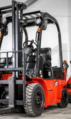 Дизельный погрузчик EP CPCD15T8 1500 кг 4800 мм. Изображение №3