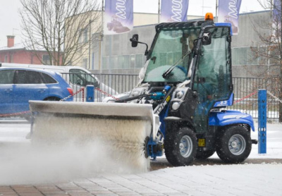 Мини погрузчик MULTIONE 2.3. Изображение №10