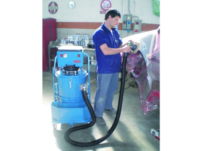 Промышленный пылесос Coynco iClean 235 50 литров, 2,2 кВт для уборки больших объемов мелкодисперсной пыли. Изображение №6