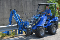 Фото мини-погрузчик multione 5.2k (820 кг, высота подъема 2,75 м, двигатель kubota d902) на сайте www.kiit.ru в интернет-каталоге КИИТ ☎ +7(800) 707-07-45 Изображение №7