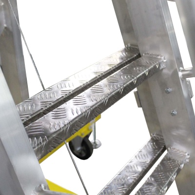 Вышка-стремянка алюминиевая Megal ВСА – 4,2Н. Изображение №3