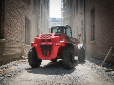 Телескопический погрузчик QUADTRAC TH630 (3000 кг, высота подъема 6 м, двигатель YANMAR 87 л.с.). Изображение №13