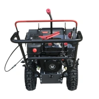 Максимальная мощность – 6,5 л.с.*, что обеспечивает эффективную работу даже на сложных участках