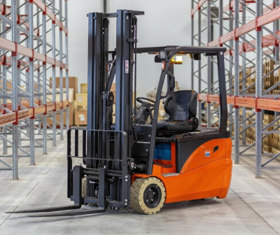 Электрический погрузчик Noblelift FE3D20N. Изображение №6