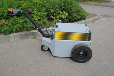 Поводковый тягач ОМП МТ 3-7. Изображение №4