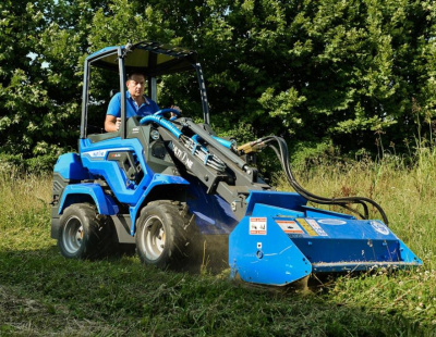 Мини-погрузчик MULTIONE 6.3iDs (1000 кг, высота подъема 2920 мм, двигатель Kohler 25 л.с., гидропоток 60 л/мин). Изображение №14