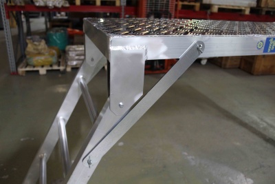 Раскладные алюминиевые подмости Megal ПРА – 0,9 (1,2х0,5). Изображение №10