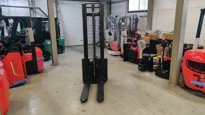 Электроштабелер EP EST152. Изображение №4