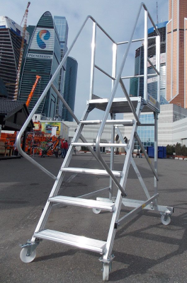 Лестница с площадкой Megal ВС-0,8. Изображение №3