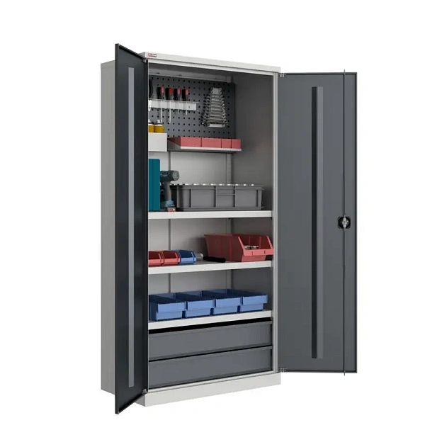 Максимально удобная организация: на экране — ключи и отвертки для повседневной работы, в ящиках — головки, биты, специнструмент, на полках — запчасти и расходники.