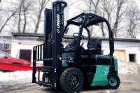 Фото автопогрузчик limgard fd18p на сайте www.kiit.ru в интернет-каталоге КИИТ ☎ +7(800) 707-07-45 Изображение №2