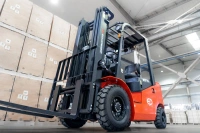 Фото электропогрузчик ep fb25h на сайте www.kiit.ru в интернет-каталоге КИИТ ☎ +7(800) 707-07-45 Изображение №10