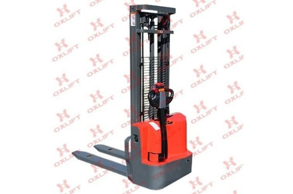 Фото штабелер ax-2510 oxlift 2,5 м 1000 кг на сайте www.kiit.ru в интернет-каталоге КИИТ ☎ +7(800) 707-07-45